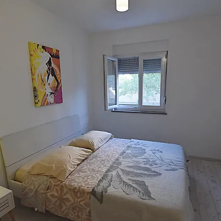 Apartman Marine *