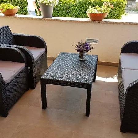 Apartament Marine